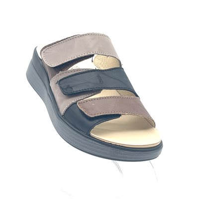 Ortho Esquada, Terra-4, Black Ortho Esquada, Terra-4, Black